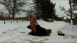 Как сделать самому водонепроницаемые,четырёхслойные ,тёплые полы в зимнюю палатку -за 10 минут.