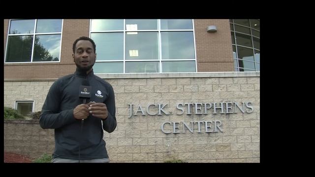 Little Rock Trojans Feature on Forward Mareik Isom смотреть онлайн