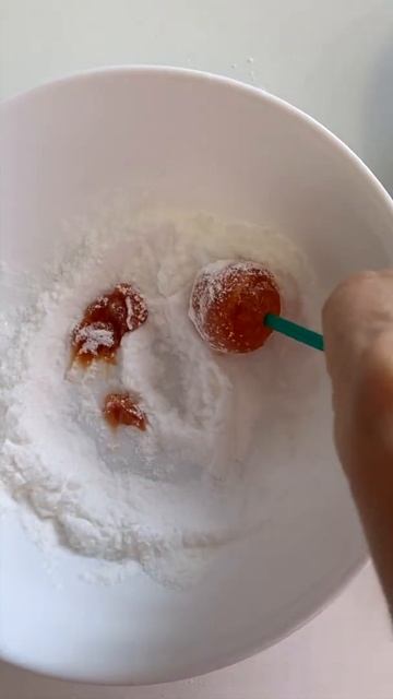 Пранк над тещей с чупа чупсом 🤣от Chilliki #shorts смотреть онлайн