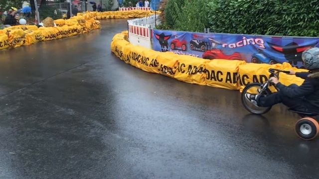 Drift Trikes auf der Bobbycar DM 2015 2 смотреть онлайн
