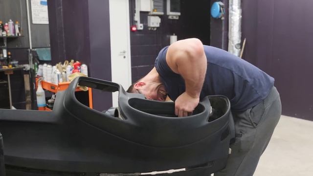 BMW 3, E36, Кастом приборка. Как и чем такое сделать. Задача установить приборку от BMW 3 F30 смотреть онлайн