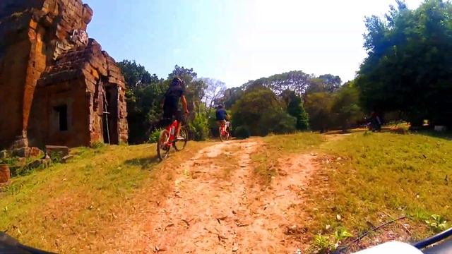 Angkor Wat bike tour | 2018 | смотреть онлайн