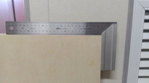 Как ровно распилить фанеру, электролобзиком