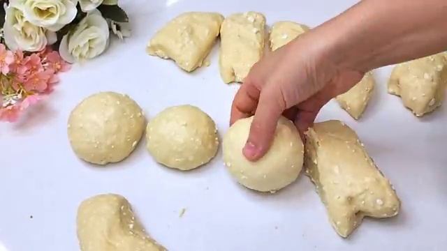 Перемешайте ТВОРОГ С МУКОЙ и добавьте УКСУС в тесто! РЕЗУЛЬТАТ ВАС УДИВИТ! смотреть онлайн