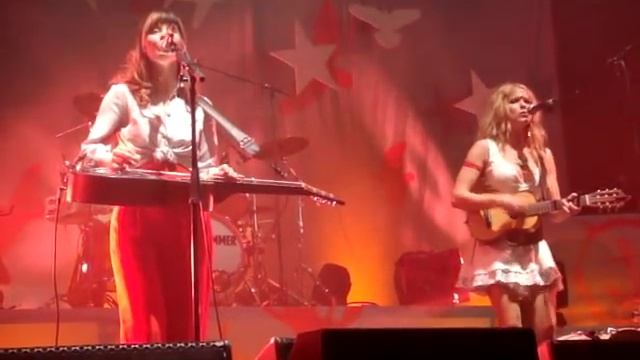 Katzenjammer - Bad Girl live in Dresden смотреть онлайн