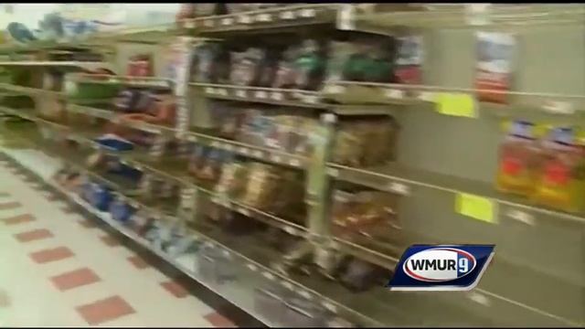 Market Basket standoff continues смотреть онлайн