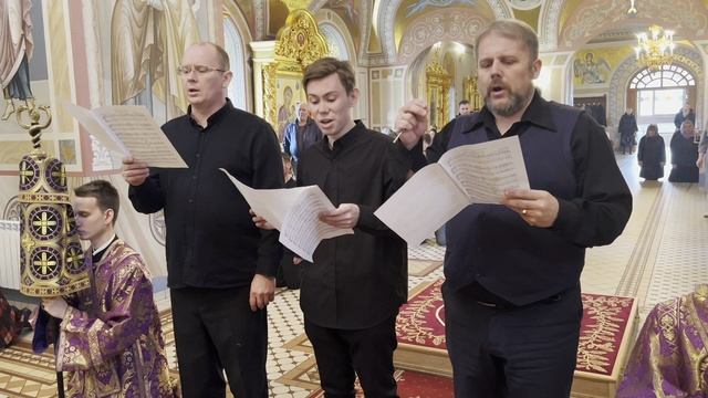 Митрополит Игнатий совершил Литургию Преждеосвященных Даров в Свято-Троицком кафедральном соборе смотреть онлайн