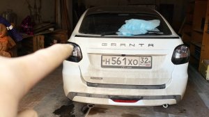 Обзор на новые тонированные фонари для LADA Gtanta FL в кузове Liftback в стиле заводских от РУСФАР