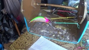 Финишное покрытие воблеров смолой Артлайн.