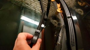 Как поменять дворники на Киа Рио 3