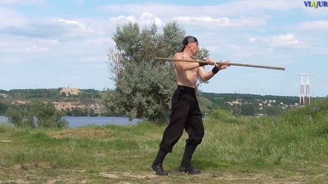 Martial arts: long stick, rotation. смотреть онлайн