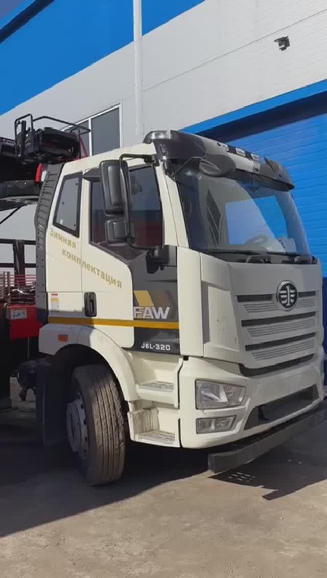 Новая модель с дополнительными опорами в передней части под кабиной Бортовой Фав с КМУ Канглим 1256 смотреть онлайн