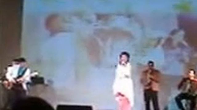 Хания Фархи в Омске 26.11.15 смотреть онлайн