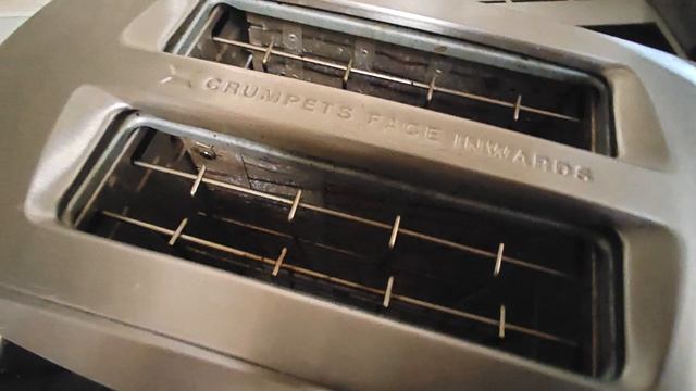 тостер  EBN9910