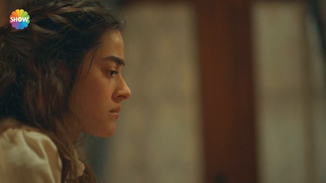 "Ben nasıl bana ihanet etmeyeceğini biliyorsam, sen de bil" | Aziz 20. Bölüm смотреть онлайн