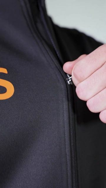 Chadwick Teamwear - 948 Kinetic Full Zip Track Jacket смотреть онлайн