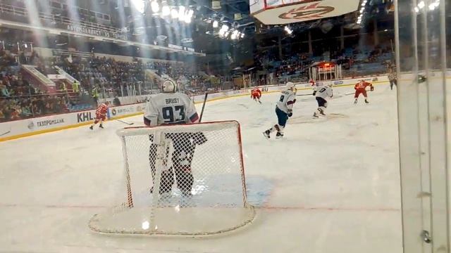 Автомобилист Торпедо смотреть онлайн