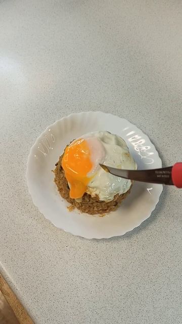 рецепт на канале #ужин #еда #лук #рецепт #рис #креветки #бали смотреть онлайн