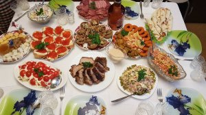 Как накрыть праздничный стол #2