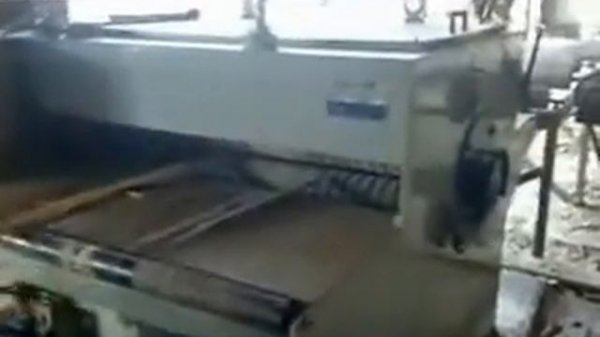 Кромкообрезной многопильный станок МКС 1000 в лесопильном производстве