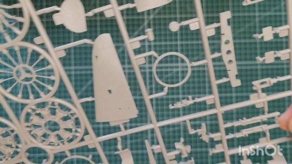 №215 Обзор модели самолёта A6M2 Zero Fighter Border Model 1/35.mp4