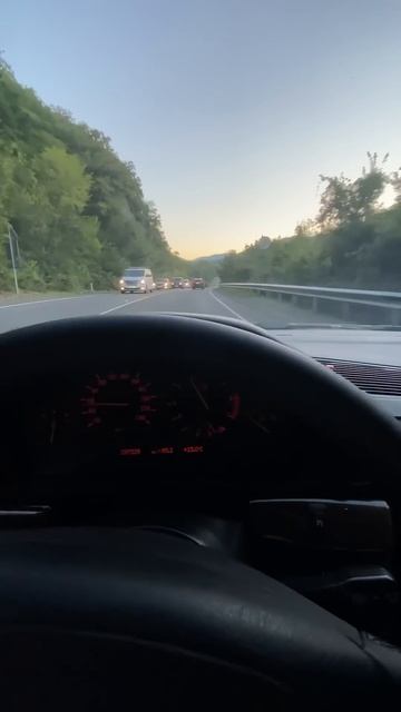Лето, горы и E38 , что может быть круче #bassecurity #bmwe38 #e38 #750i смотреть онлайн
