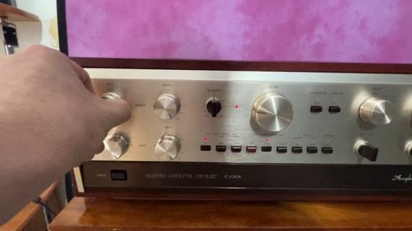 Усилитель мощности accuphase p-300x и предварительный усилительaccphase c200x