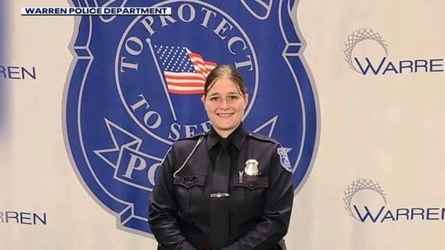 Warren police officer returns to work after suffering severe injury from assault смотреть онлайн