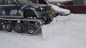 Вездеход,БМВ,гусеничная машина,расчистка дорог от снега