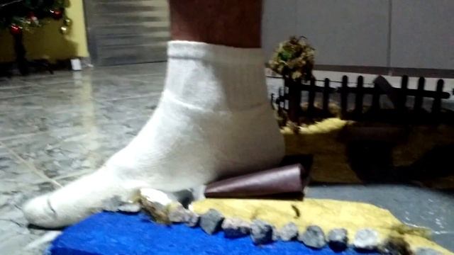 Giant Fellipe destroying a village