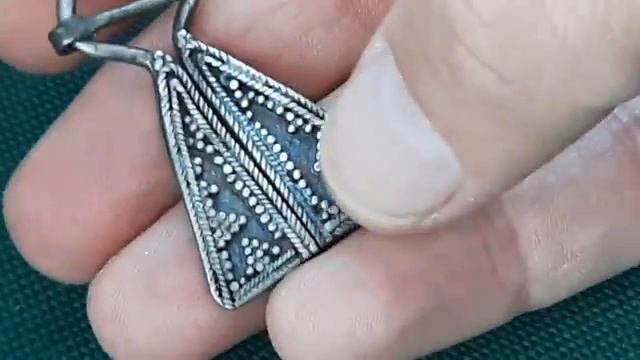 Серебряная Сюльгама или пуговица застежка 13 века Обзор Зернь скань и чернь 3 технологии прошлого смотреть онлайн
