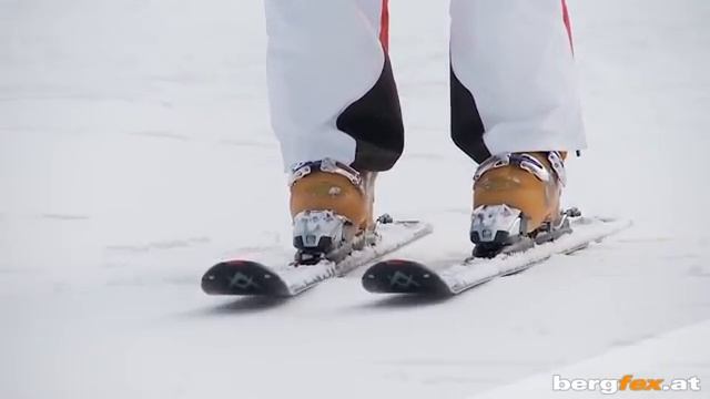 Learning to ski Basics 2 First lesson on the snow English смотреть онлайн