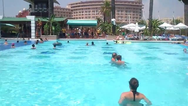 Lara hotel Concorde mueva la colita смотреть онлайн