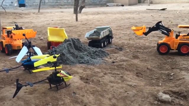 kids video for kids /euro 2 truck /dumper /RC helicopter /toys /trills смотреть онлайн