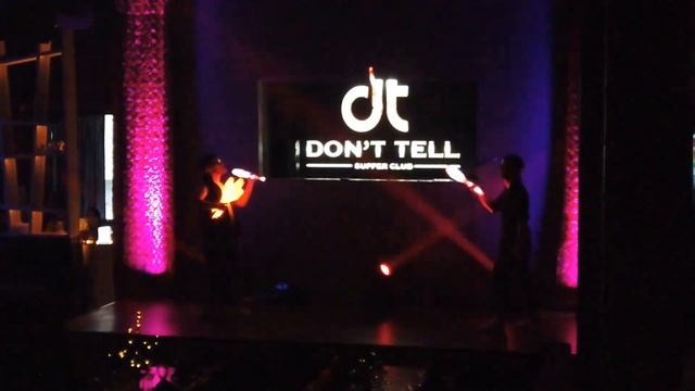 Duality (Dallas Juggling Entertainment) смотреть онлайн