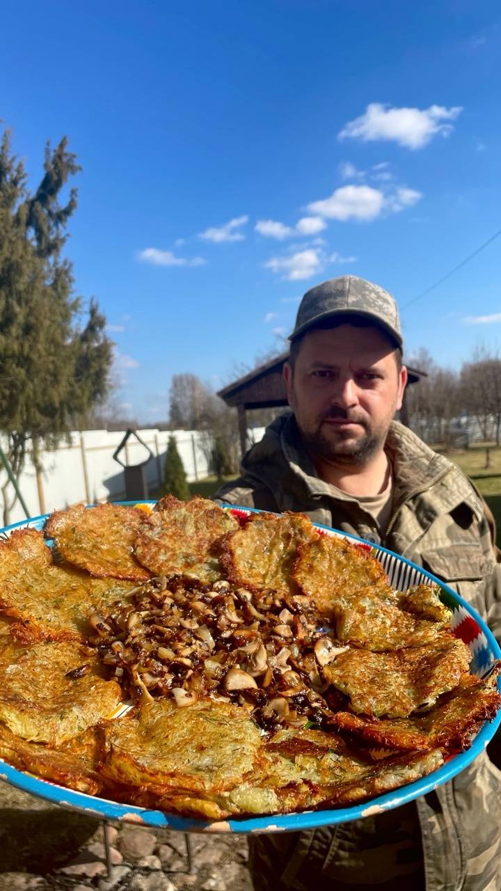 Как приготовить настоящие драники смотреть онлайн
