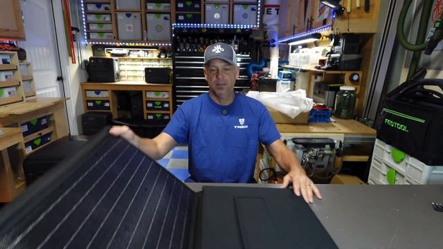 Browey 120 watt portable solar panel - $129 - not a bad price for this COMPACT solar panel смотреть онлайн