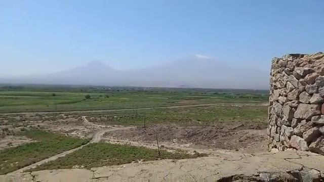 Поехала на экскурсию на Хор вераб в Армении. 🇦🇲🇦🇲🇦🇲💜💜💜 смотреть онлайн