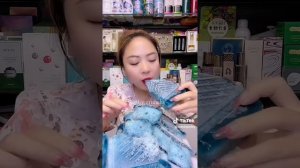 как китайцы едят снег и лёд из морозилки