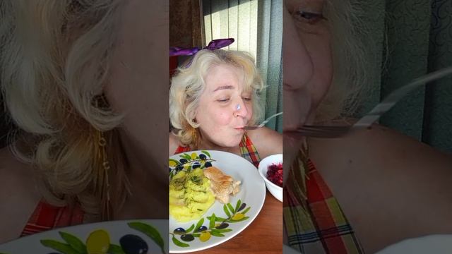 💥МЯСА МНОГО НЕ БЫВАЕТ💥 смотреть онлайн