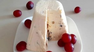 Пасха творожная с изюмом. Православная Пасха из творога!