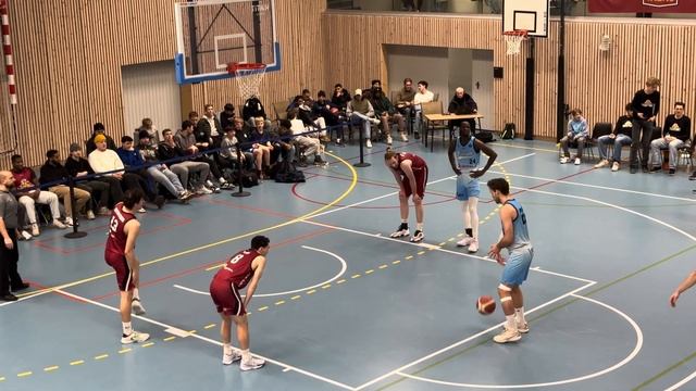 BÆRUM BASKET VS CENTRUM TIGER SEMIFINAS GAME 1 | MARCH 6 2024 | BEST OF 3… смотреть онлайн