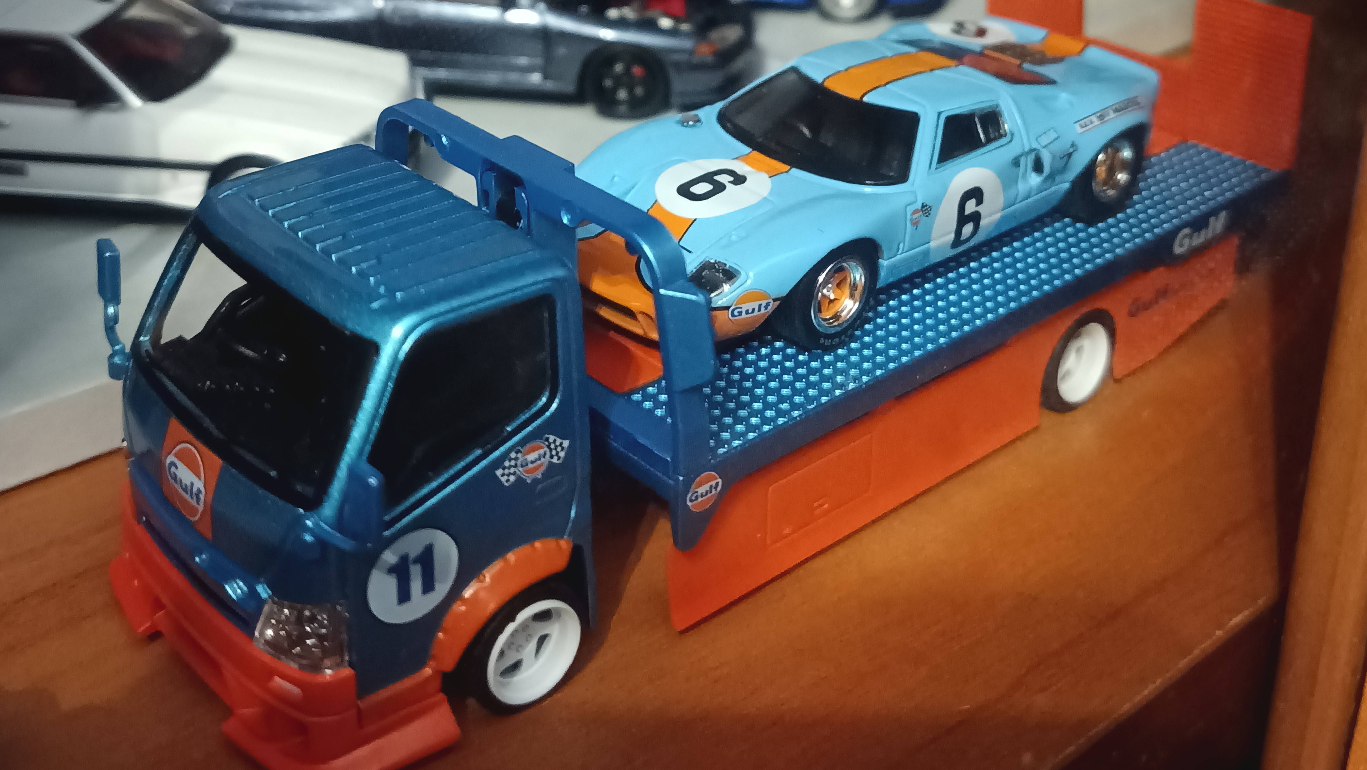 Micro Turbo 1:64 Gulf Custom Tow Truck Hino 300
Рабочая лошадка) смотреть онлайн