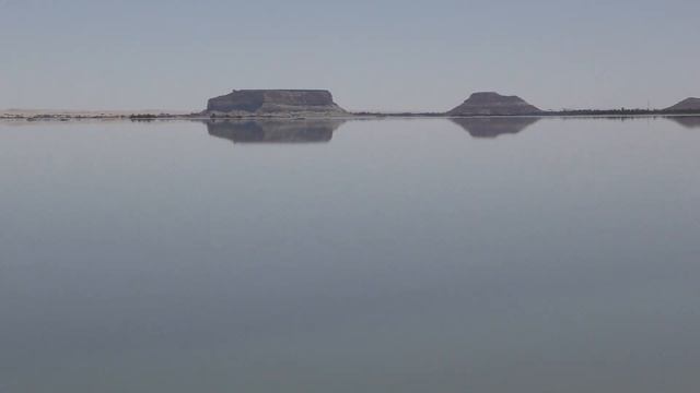 The calmness of Siwa Lake смотреть онлайн