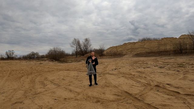 Очередная новинка!! Кастинговая сеть с большим кольцом. Диаметр 5м. Леска 0.35мм Хамелион. Ячея 24мм смотреть онлайн