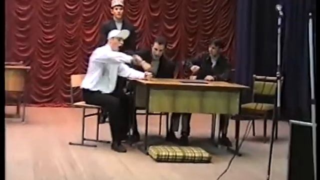 День студента.avi смотреть онлайн