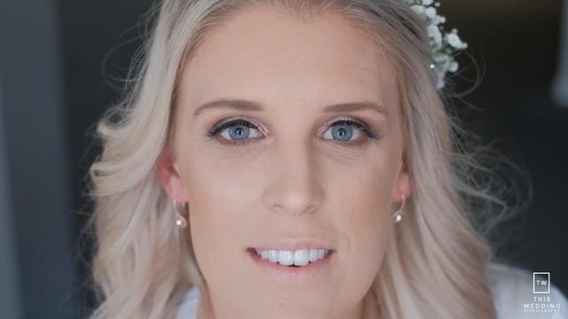 Lagoon Beach Hotel Surprise Wedding - Casey-Lee + Tyron смотреть онлайн