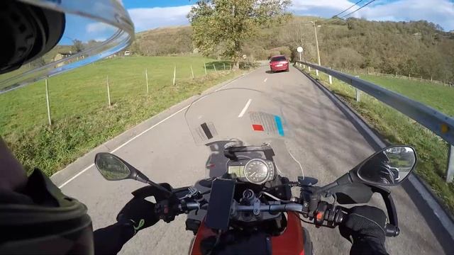 Pirineo Burgales | BMW G 650 GS смотреть онлайн