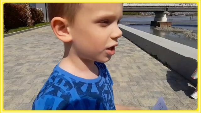 Опрос случайных прохожих в Адлере смотреть онлайн