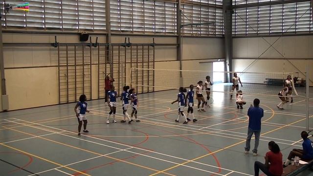 Volleyball Xaverianen vs Stakamahachi Female 